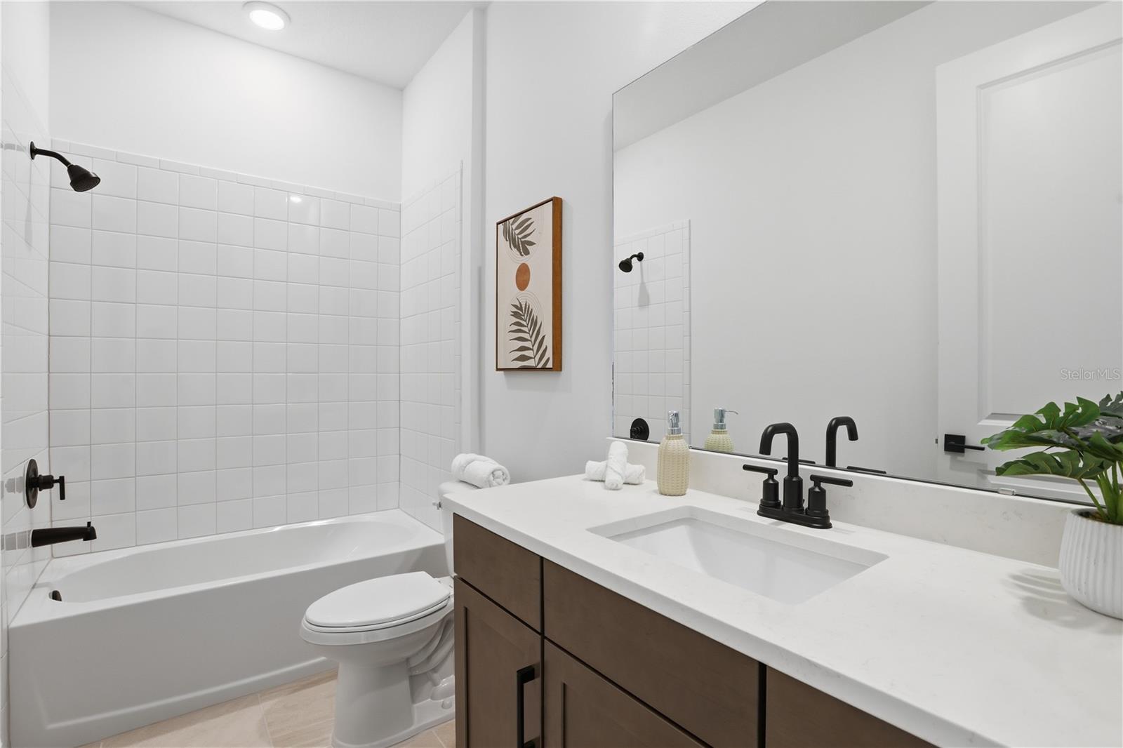 468 Veneto Cir Property Photo 30