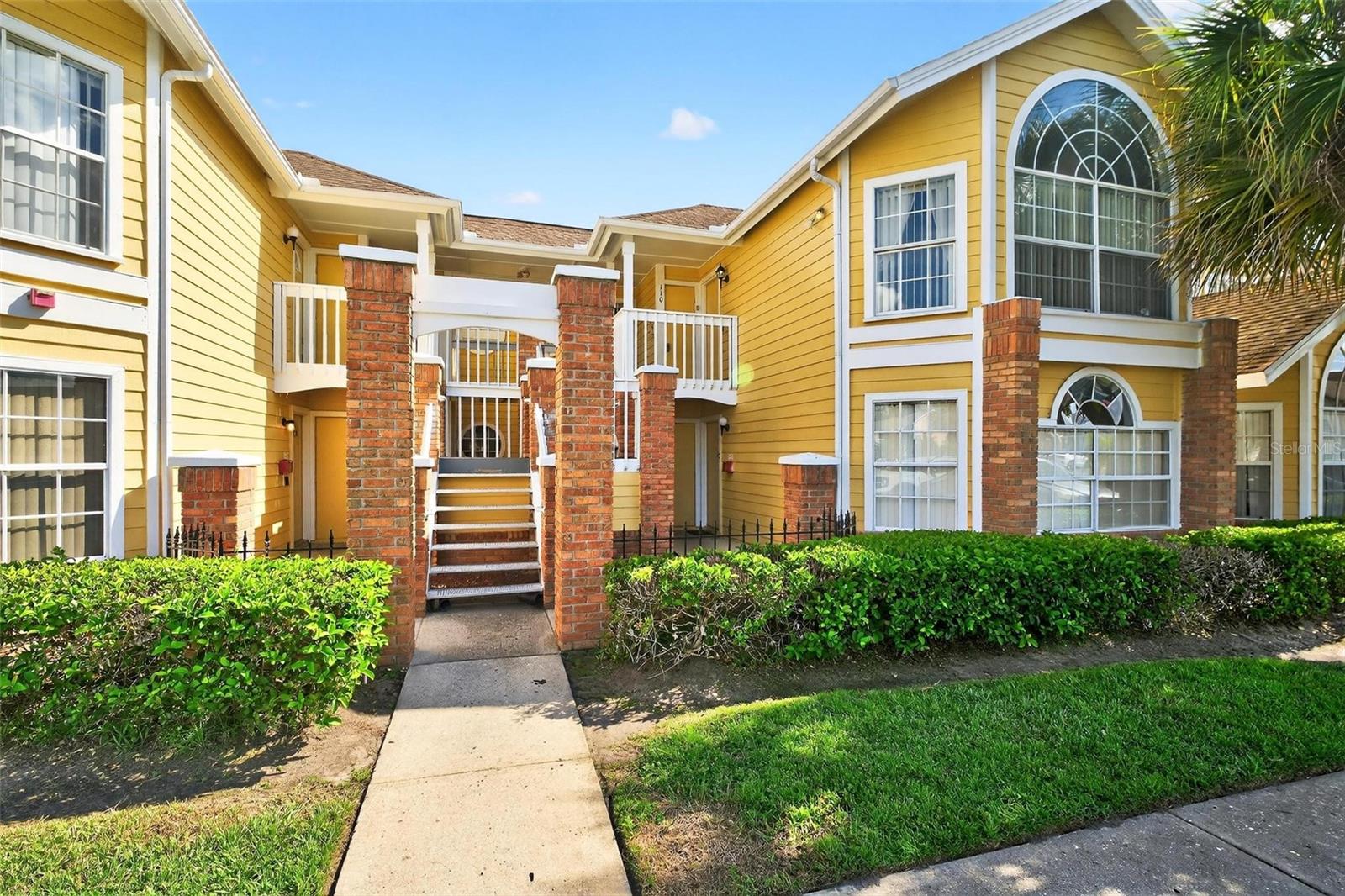 2468 SWEETWATER CLUB CIRCLE #110 Property Photo 1