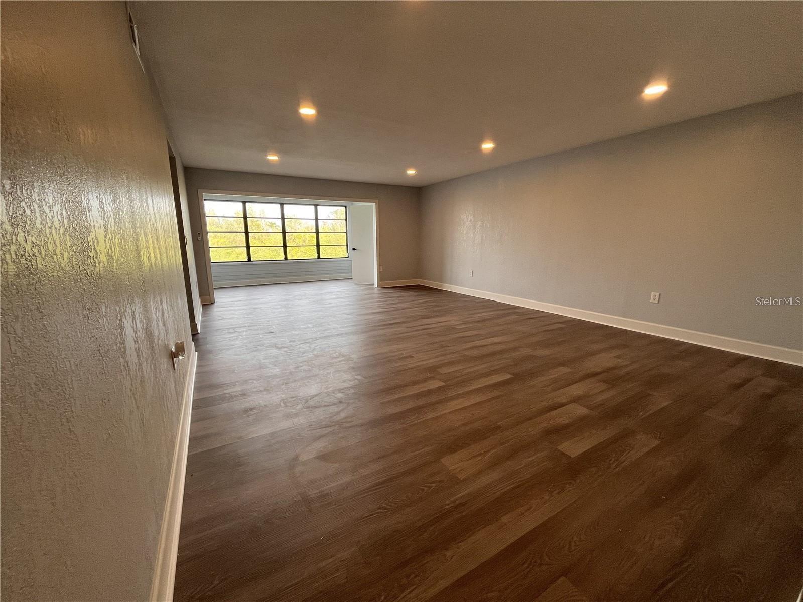 314 Spring Lakes Blvd #314-u Property Photo 4