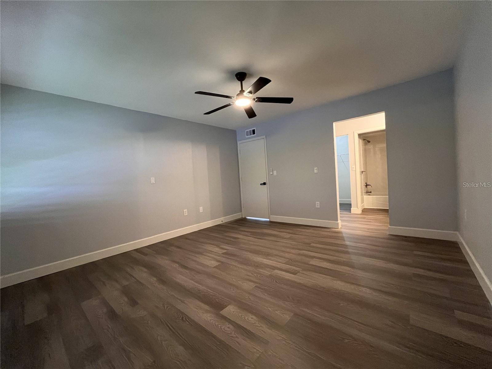 314 Spring Lakes Blvd #314-u Property Photo 9