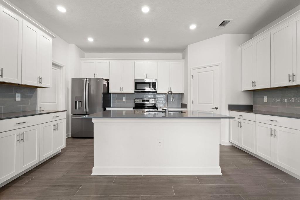 11843 Language Way Property Photo 30
