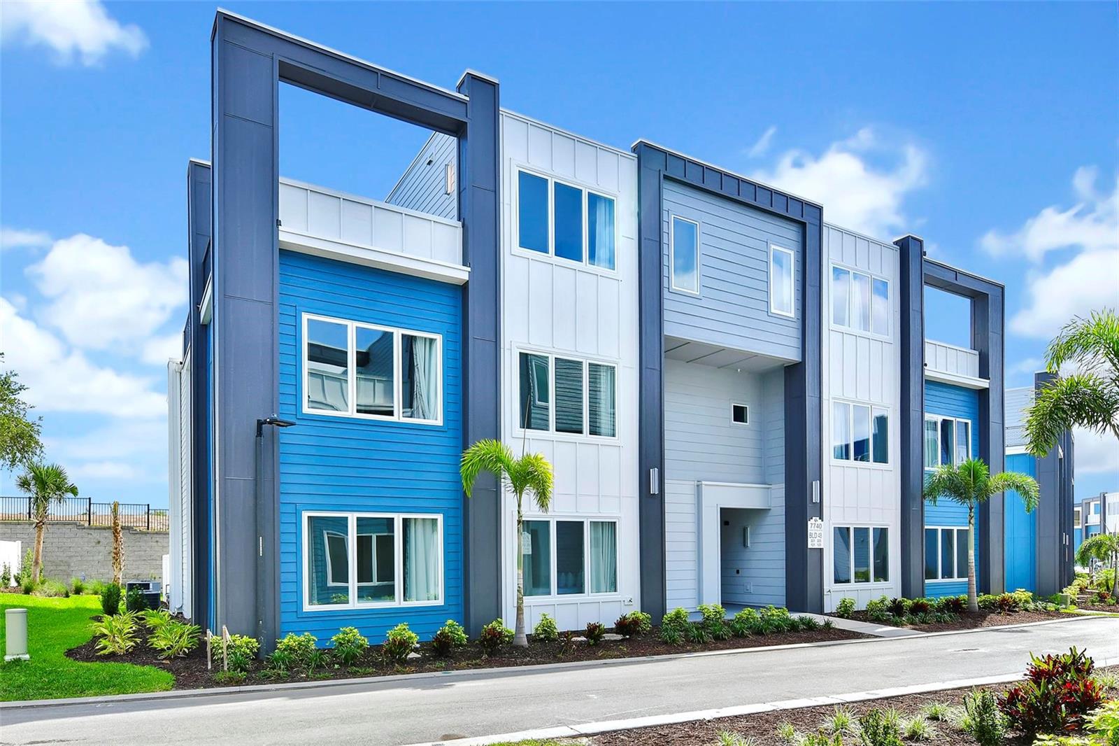 7740 SANDY RIDGE DR #121 Property Photo 1