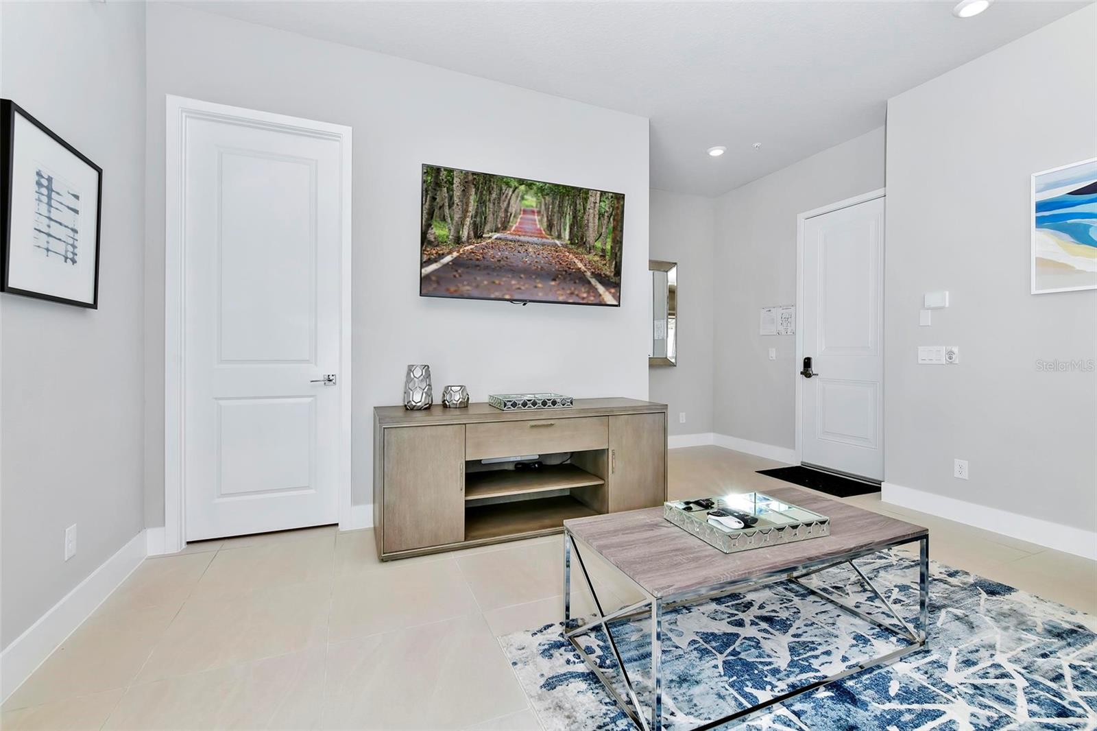 7740 Sandy Ridge Dr #121 Property Photo 7