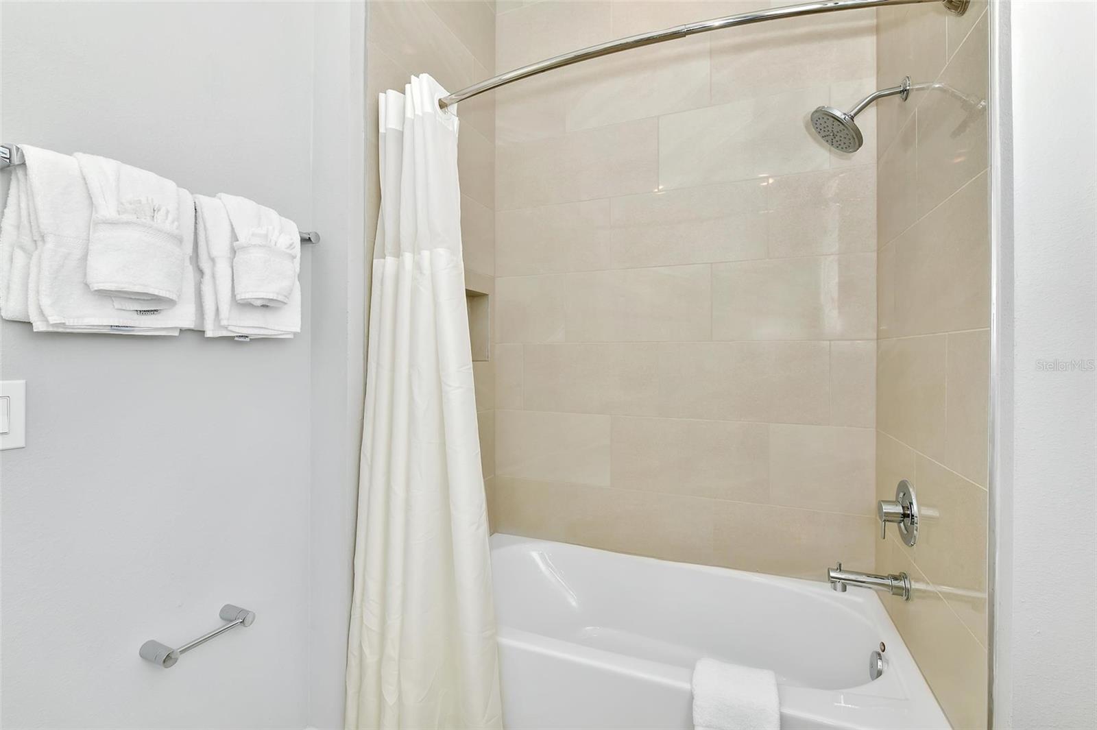 7740 Sandy Ridge Dr #121 Property Photo 12