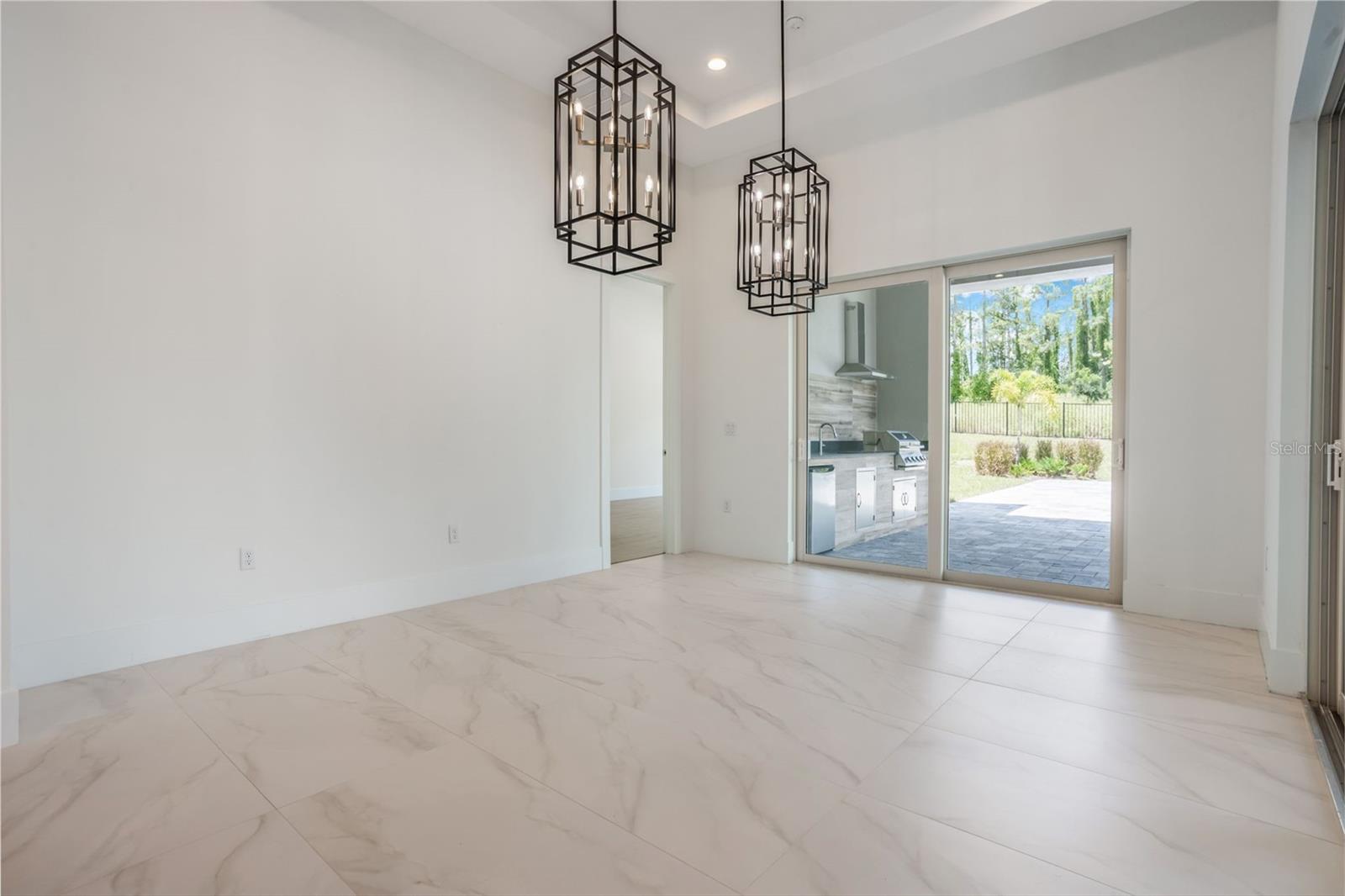 16110 Pendio Dr Property Photo 17