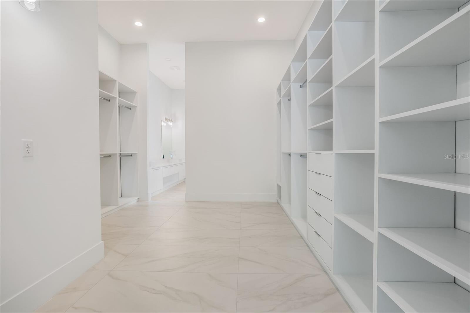 16110 Pendio Dr Property Photo 44
