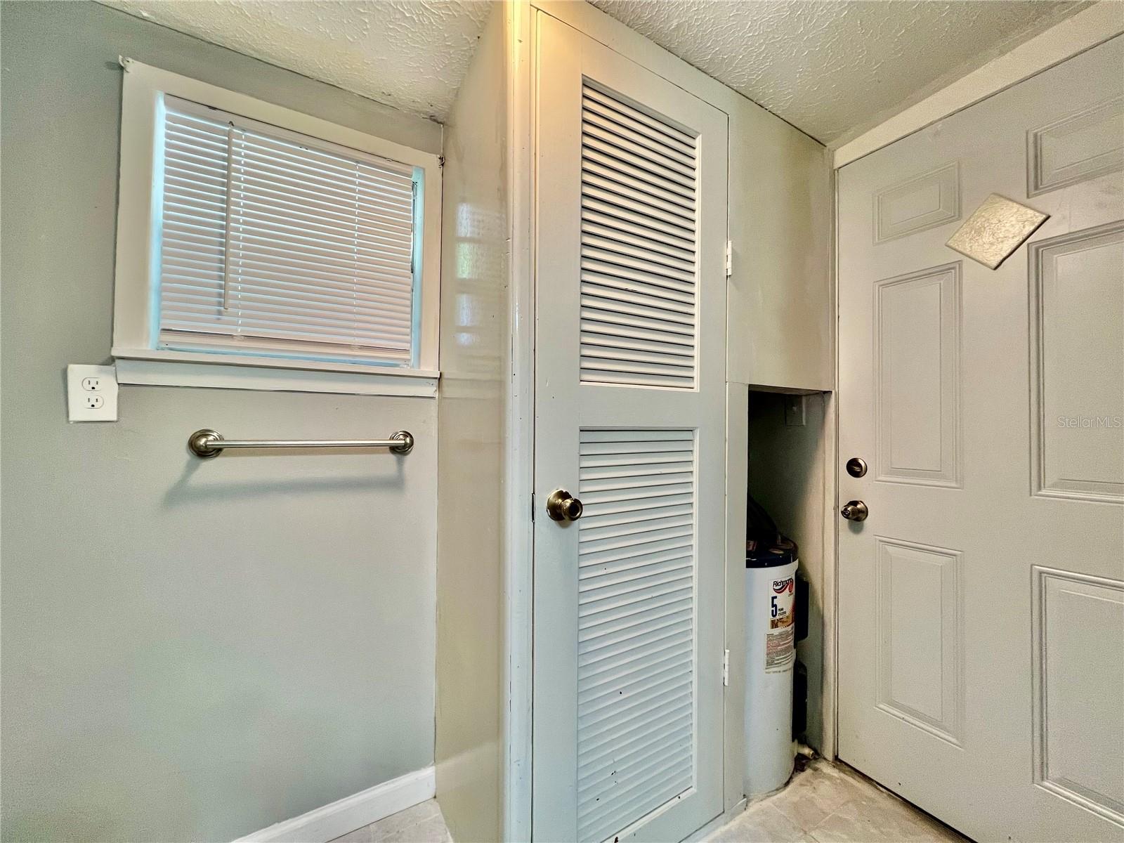 3750 Hilltop Property Photo 11