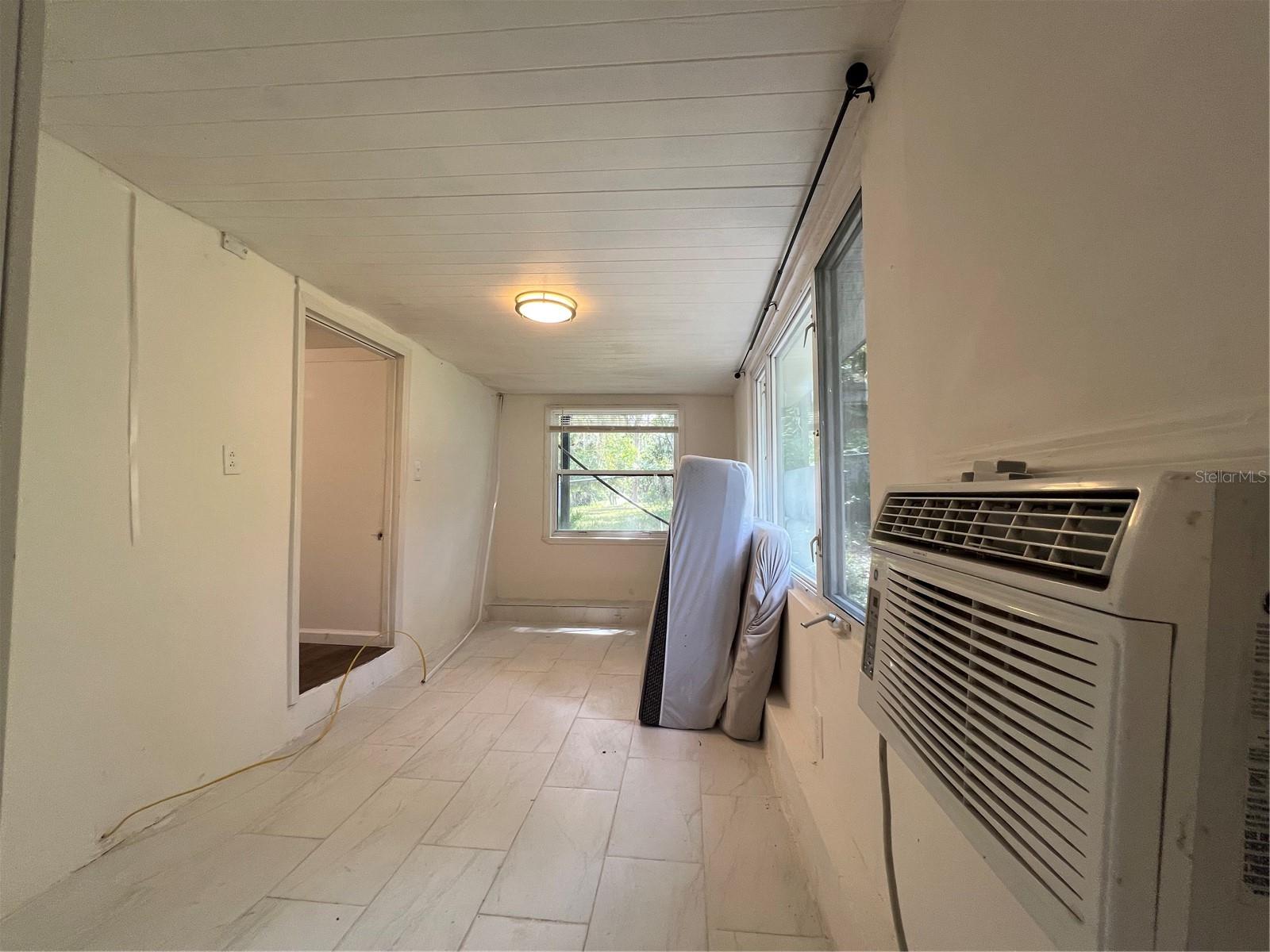 3750 Hilltop Property Photo 15