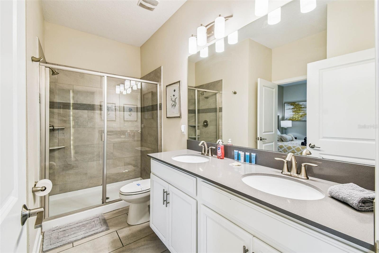 8844 Cruden Bay Ct Property Photo 10