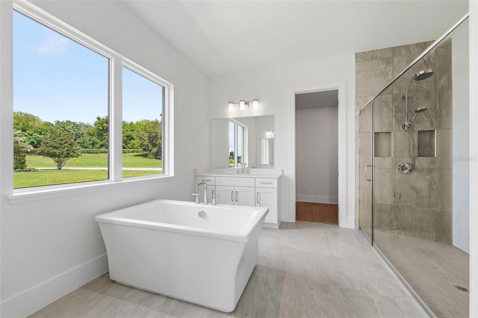 16606 Bolsena Dr Property Photo 12