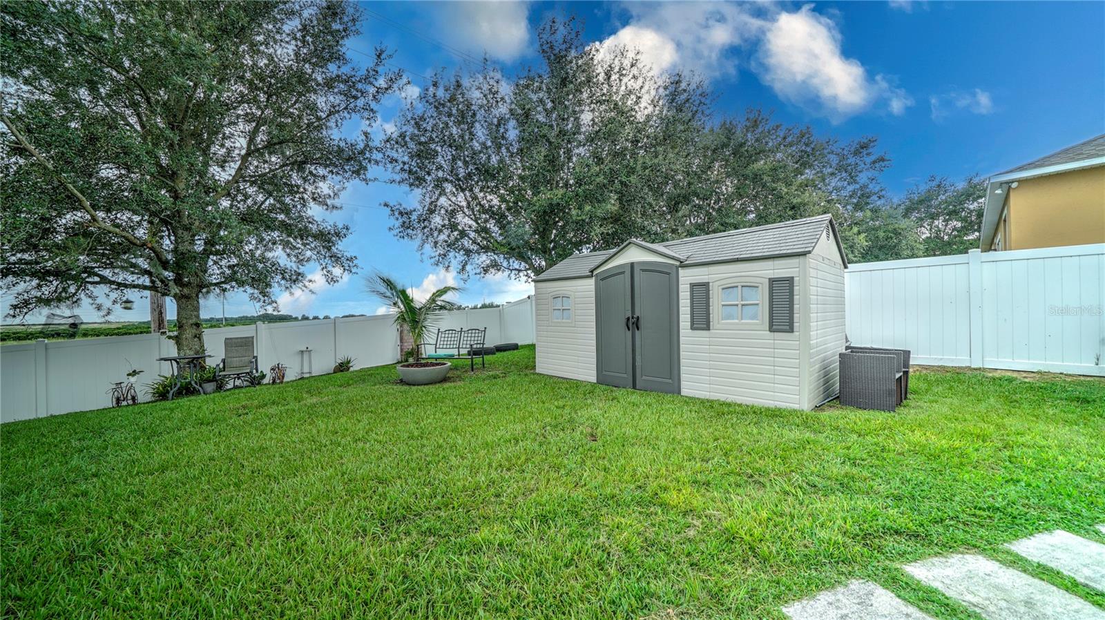 2015 Barstow Ln Property Photo 32