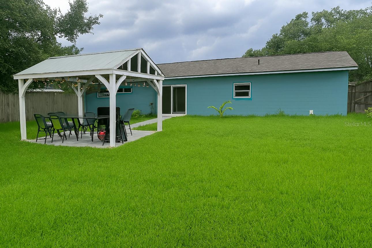 5294 Lanette St Property Photo 7