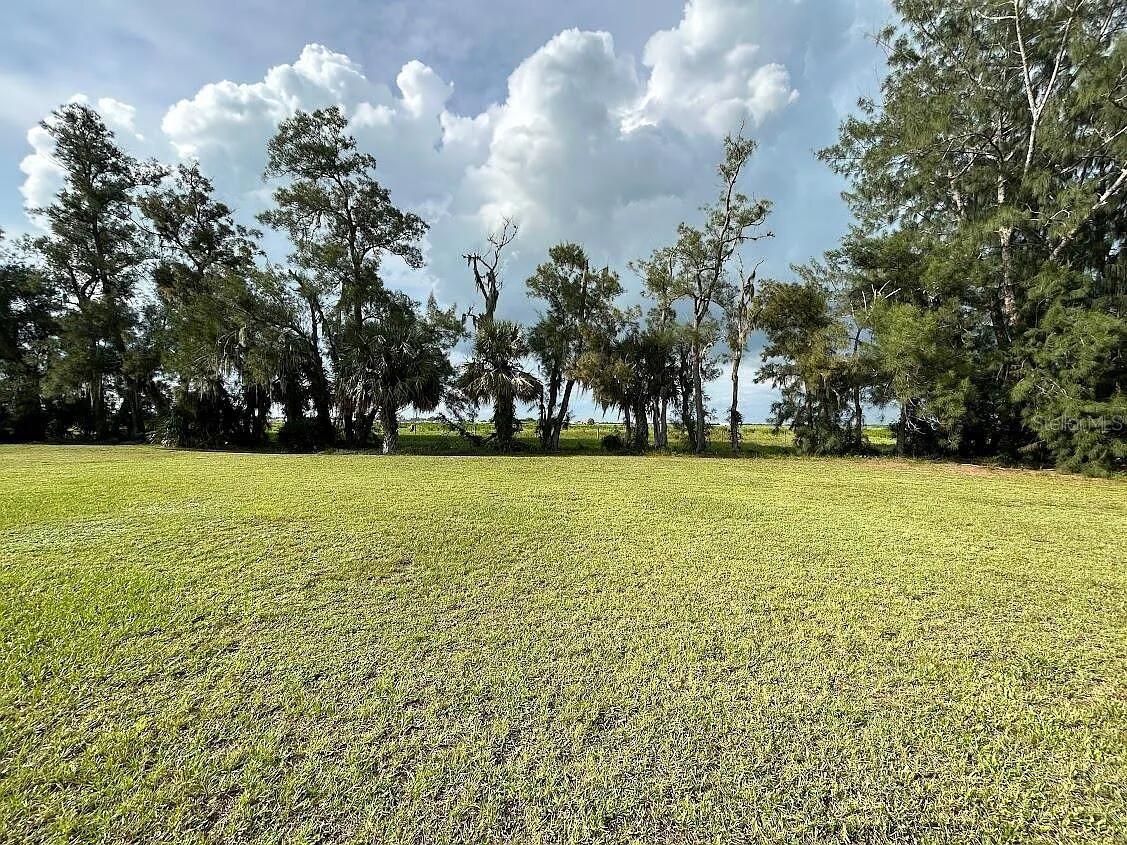 7901 Castile Rd Property Photo 2