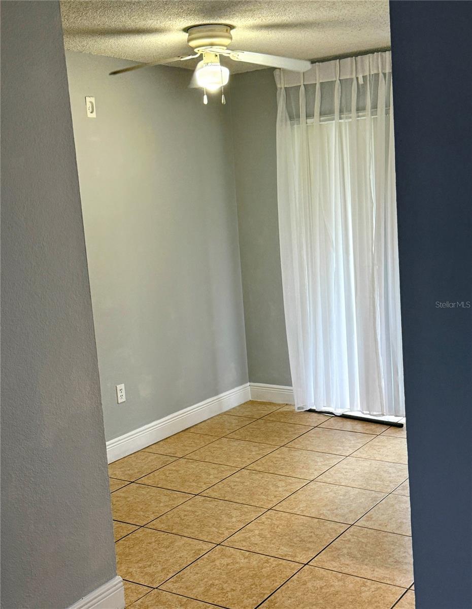 5325 Curry Ford Rd #g202 Property Photo 10
