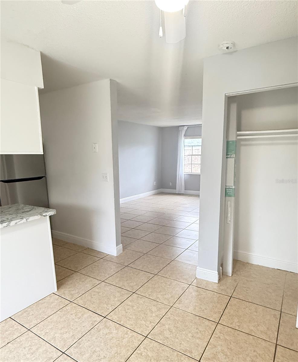 5325 Curry Ford Rd #g202 Property Photo 11