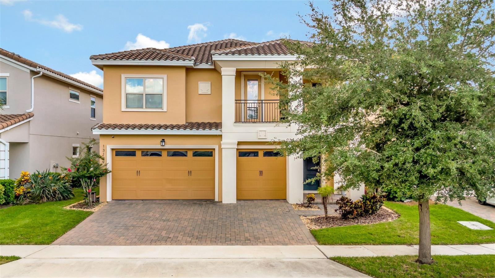 13109 Stanthorne Ave Property Photo 2