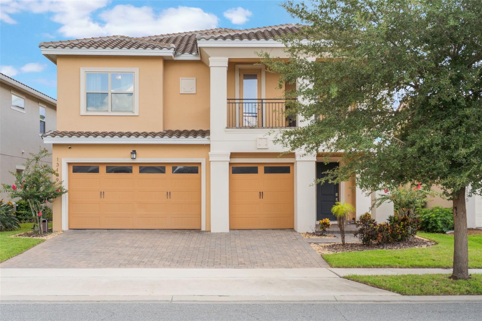 13109 Stanthorne Ave Property Photo 3