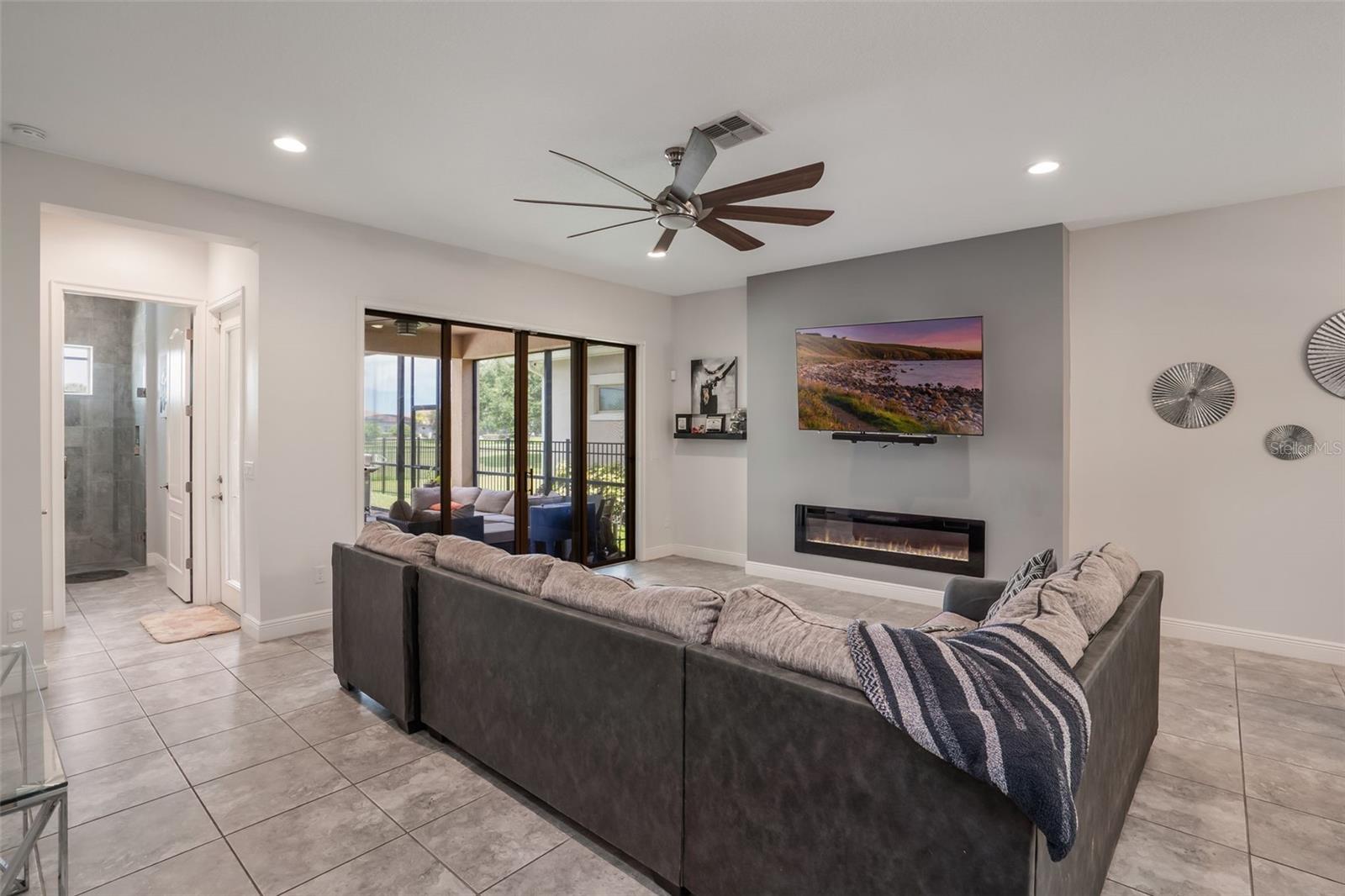 13109 Stanthorne Ave Property Photo 11