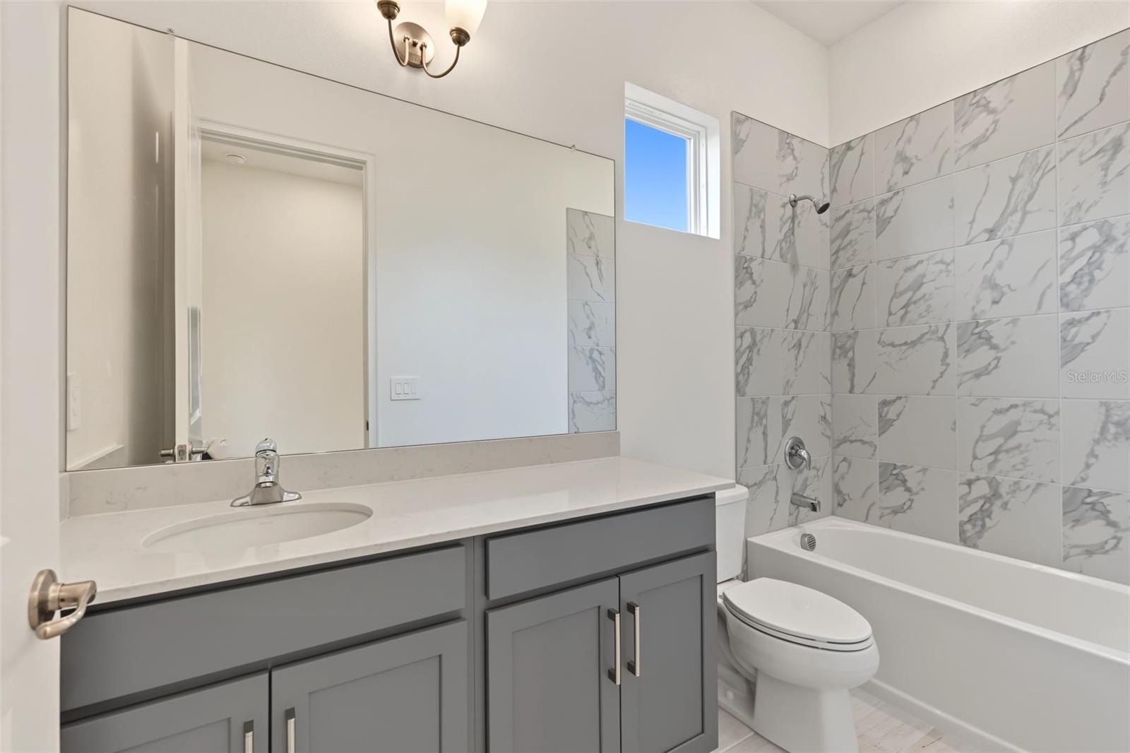 2302 Lone Tree Bend Property Photo 9