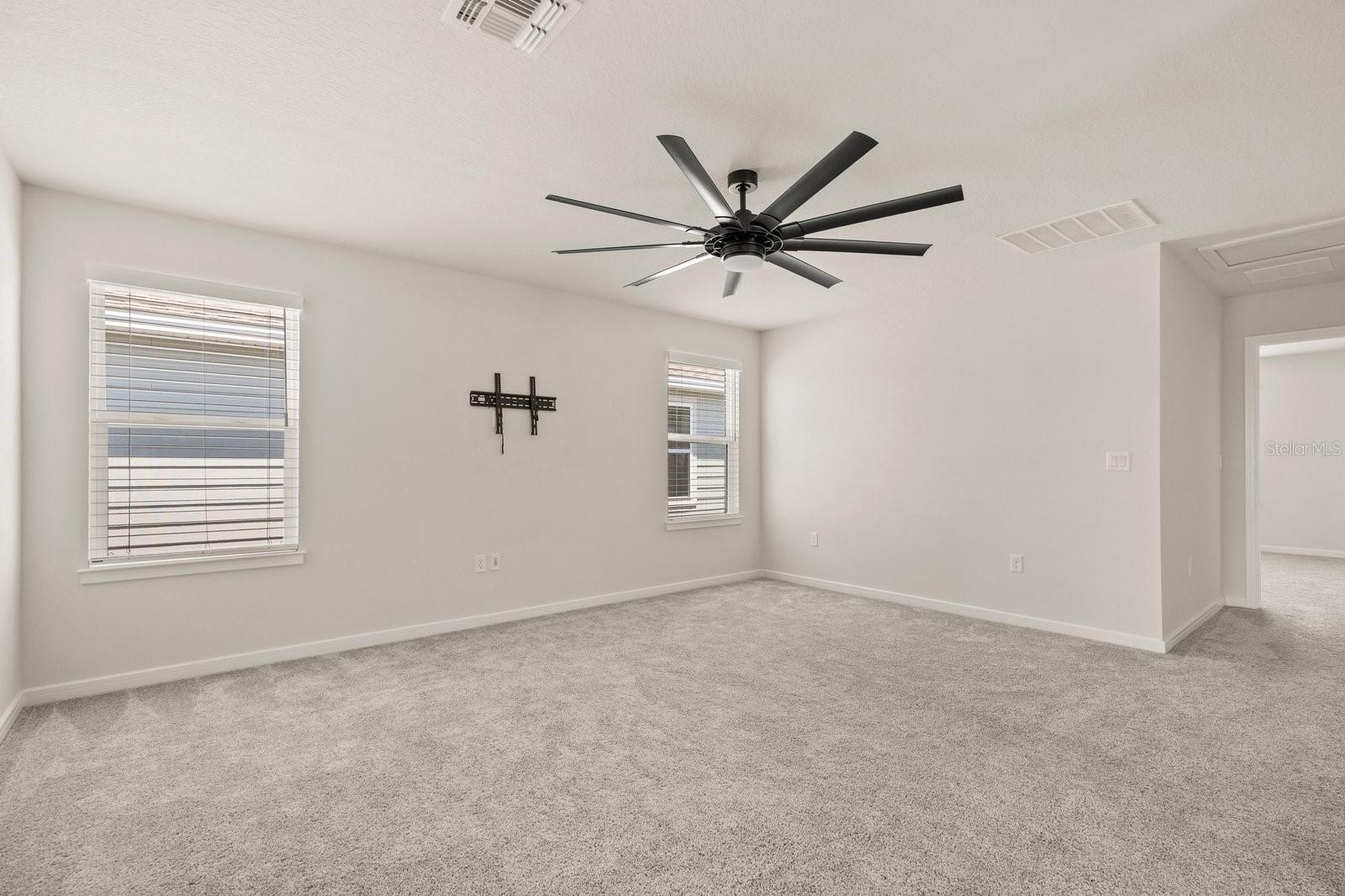 4066 Feather Tree Dr Property Photo 6