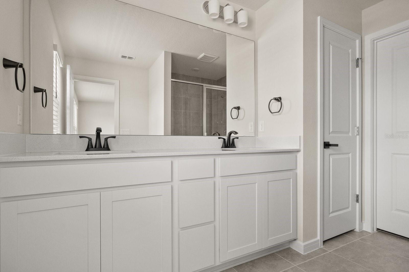 4066 Feather Tree Dr Property Photo 15