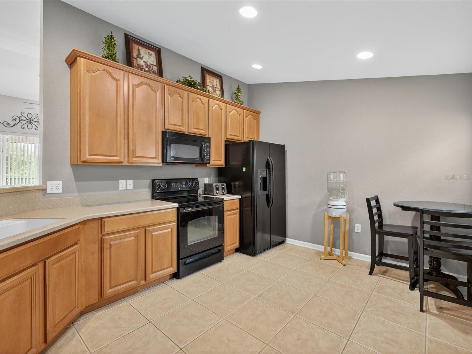 8360 Quimby Cir #. Property Photo 10