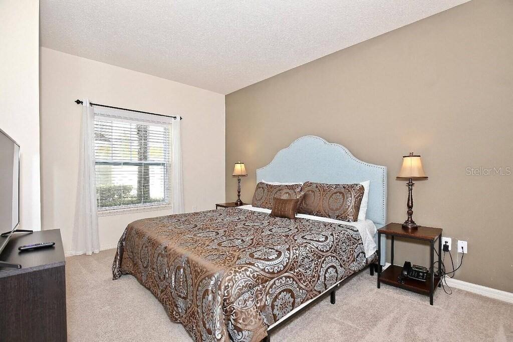 3211 Wish Ave Property Photo 12