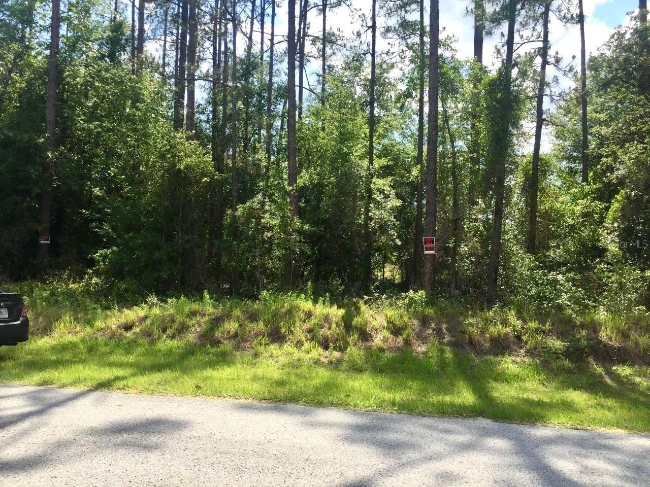 20 & 21 SW AZALEA Property Photo 1