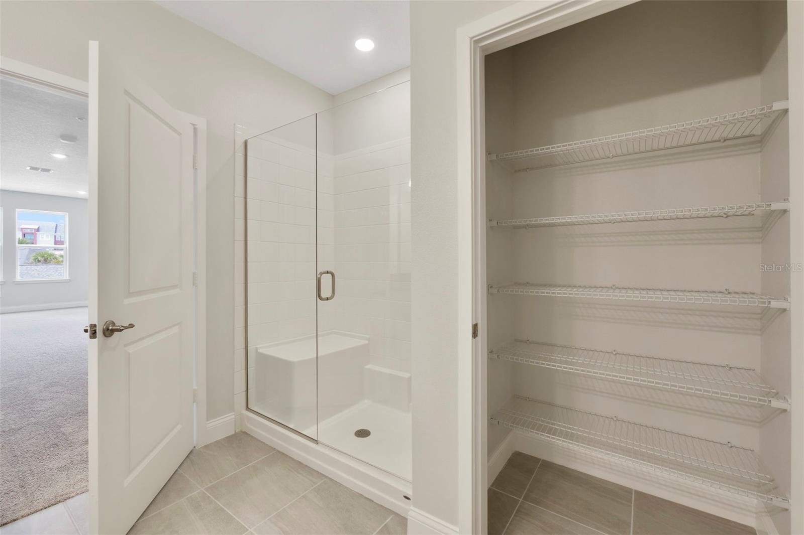 7545 Laureate Blvd #7208 Property Photo 18