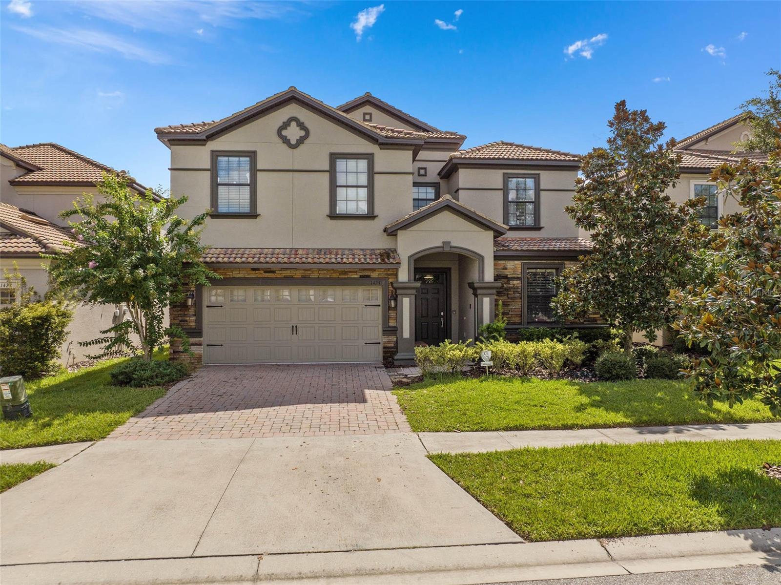1425 Wexford Way Property Photo