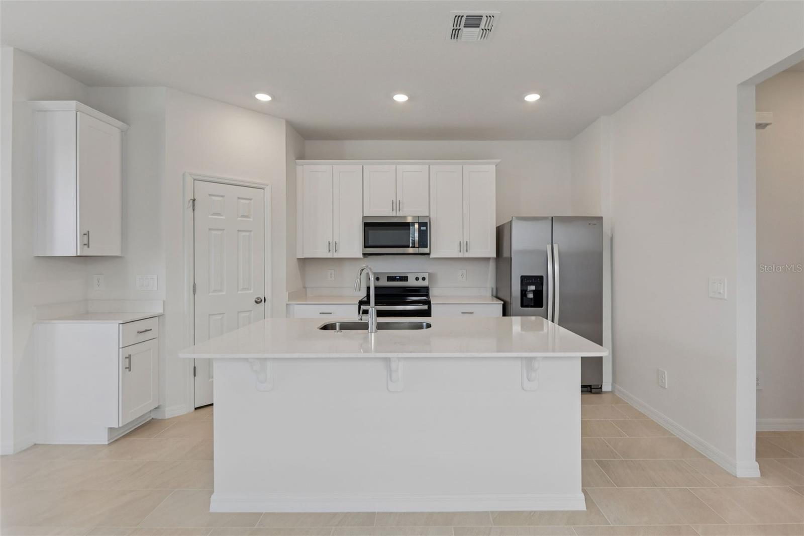 4574 Homestead Trl Property Photo 11