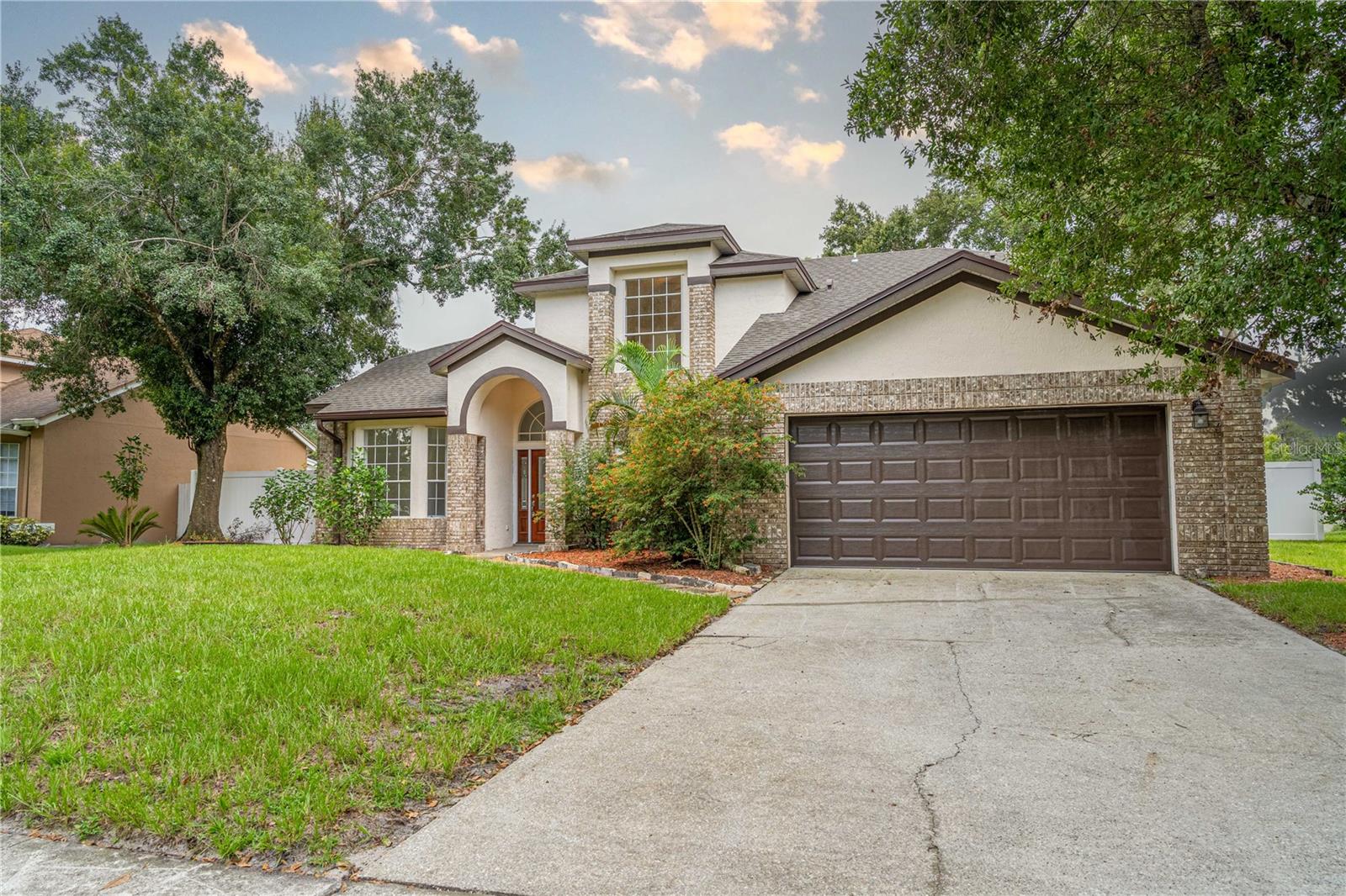 515 Bentley St Property Photo 1