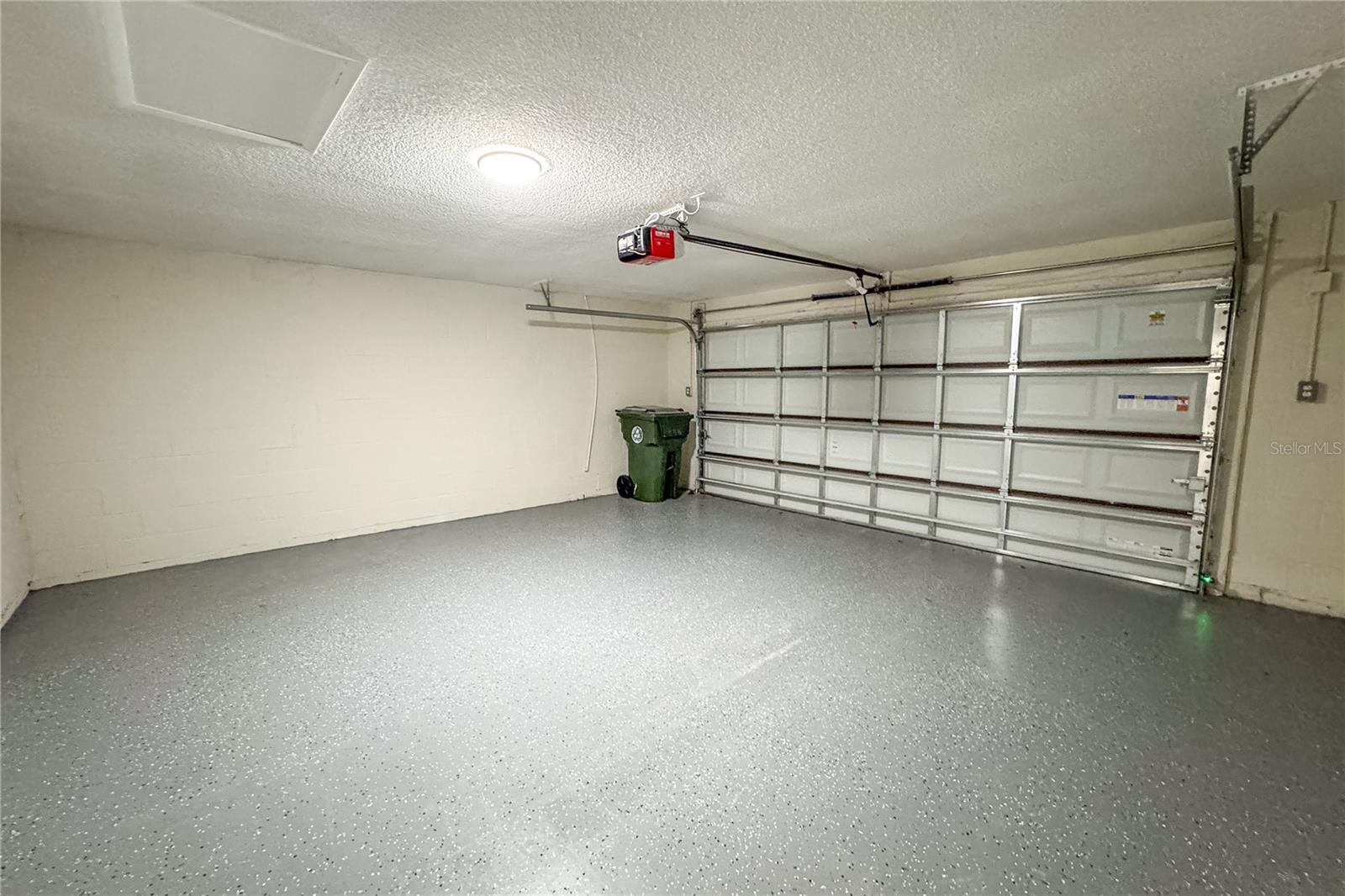 515 Bentley St Property Photo 17