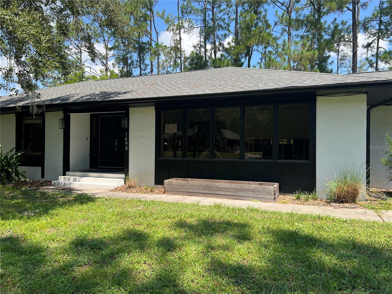 1498 Stone Trl Property Photo 1