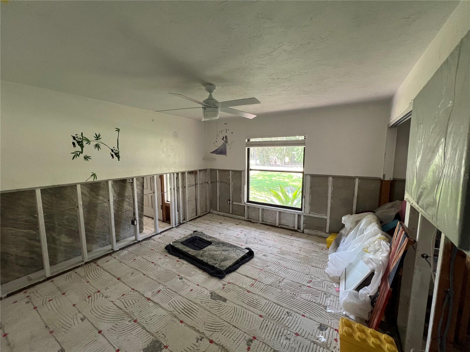 1498 Stone Trl Property Photo 10