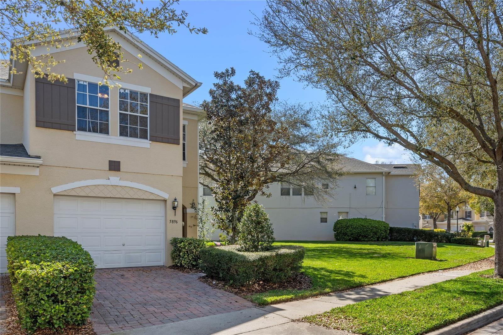 5896 Strada Capri Way Property Photo 2