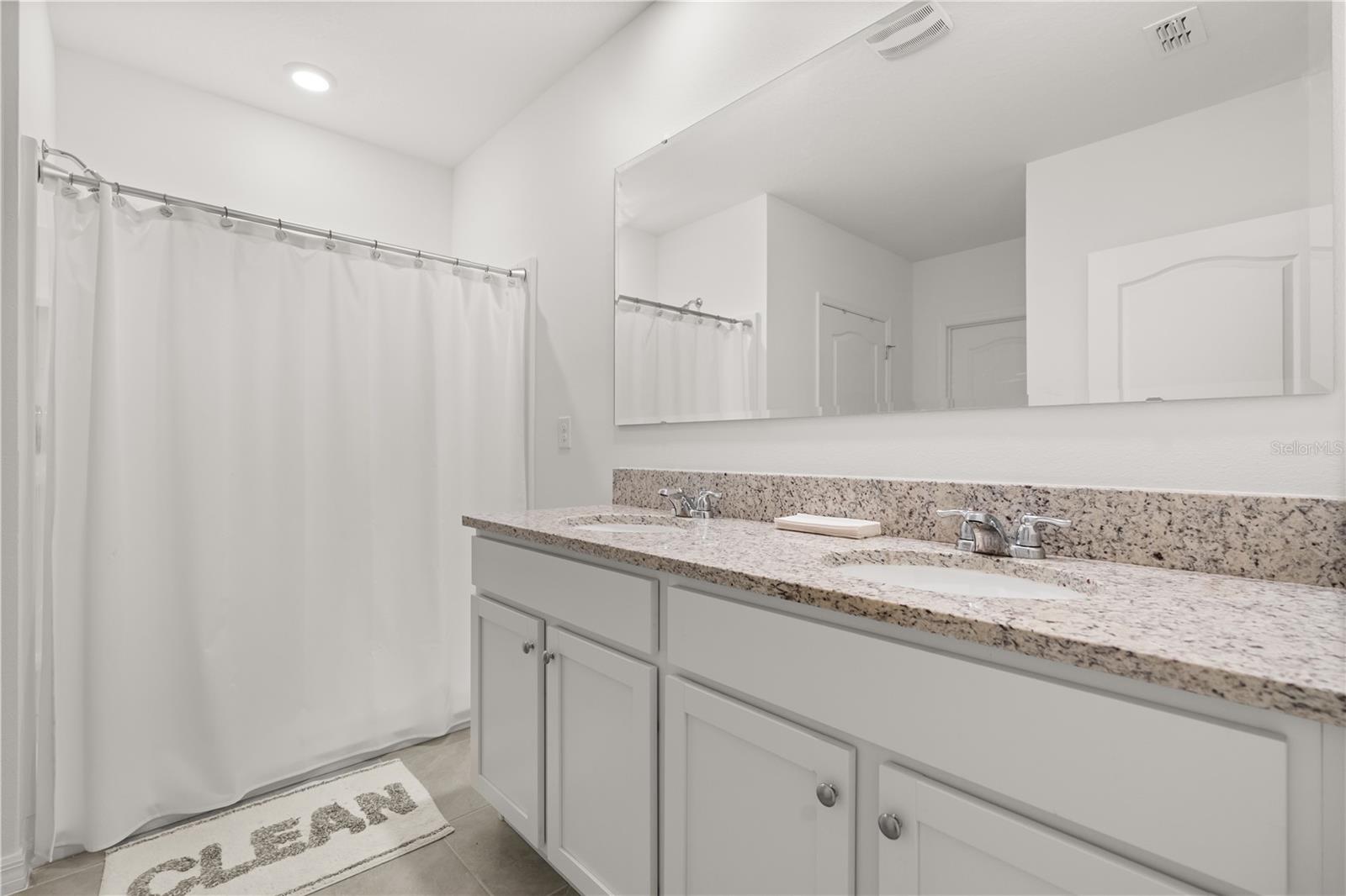 1340 Bladon Ave Property Photo 10
