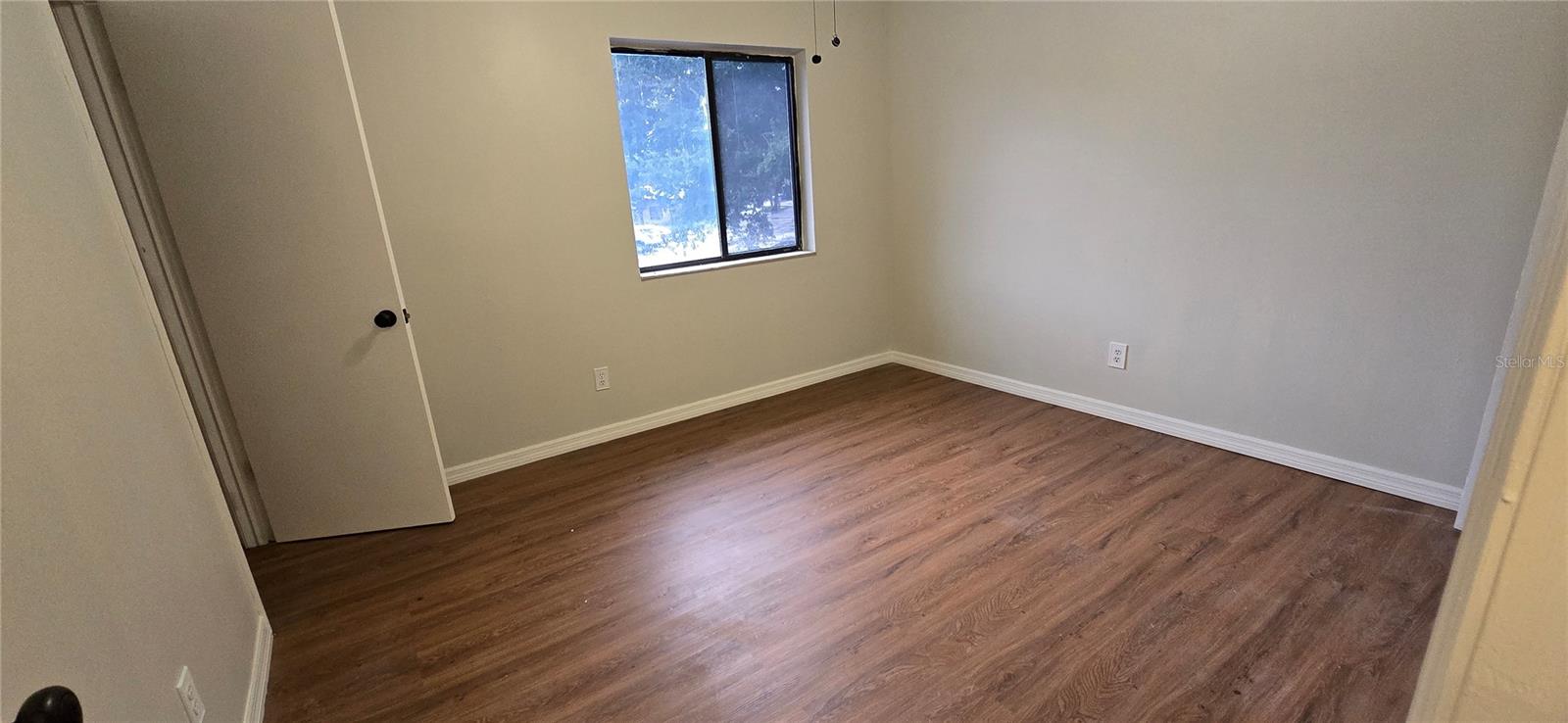 1834 Foxhall Cir Property Photo 15