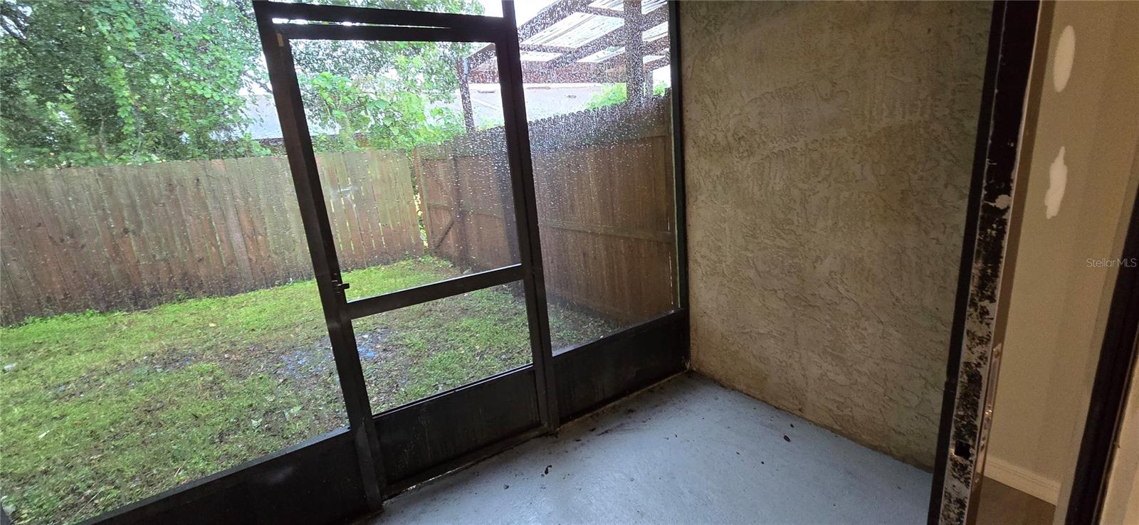 1834 Foxhall Cir Property Photo 23