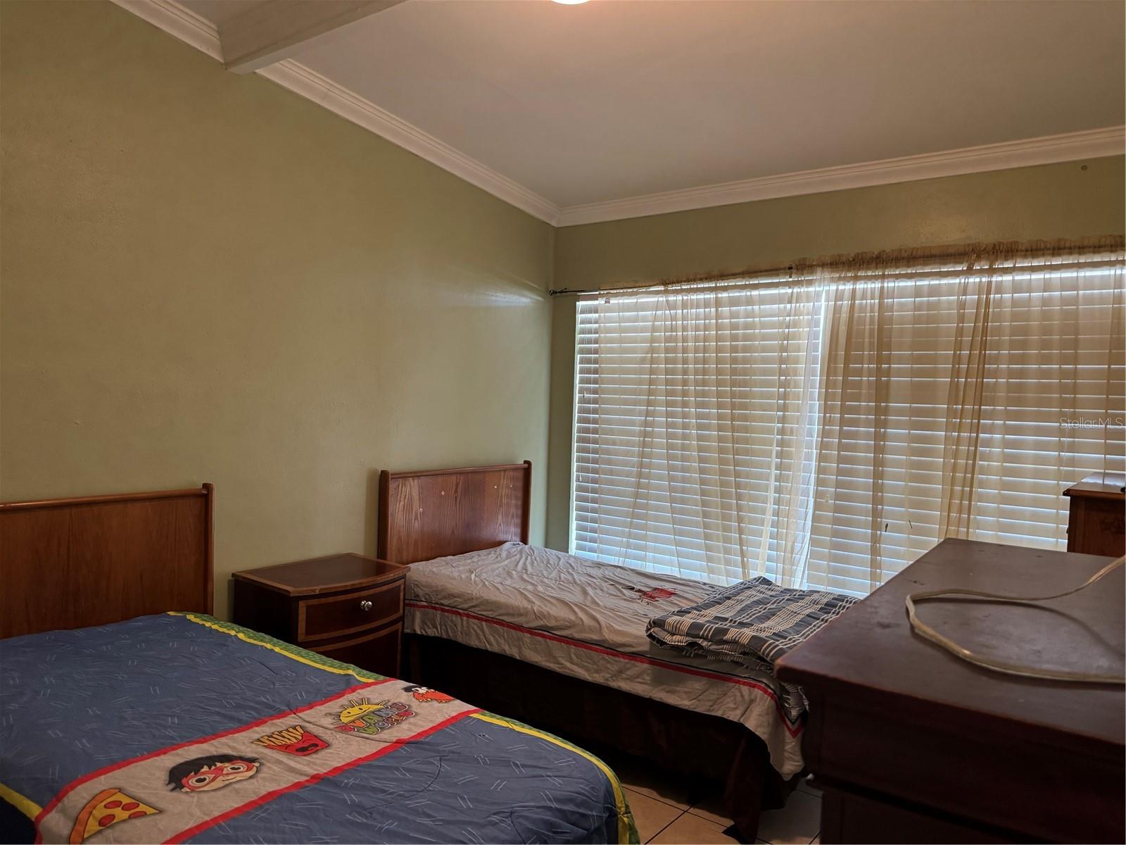 8 E Summit St Property Photo 19