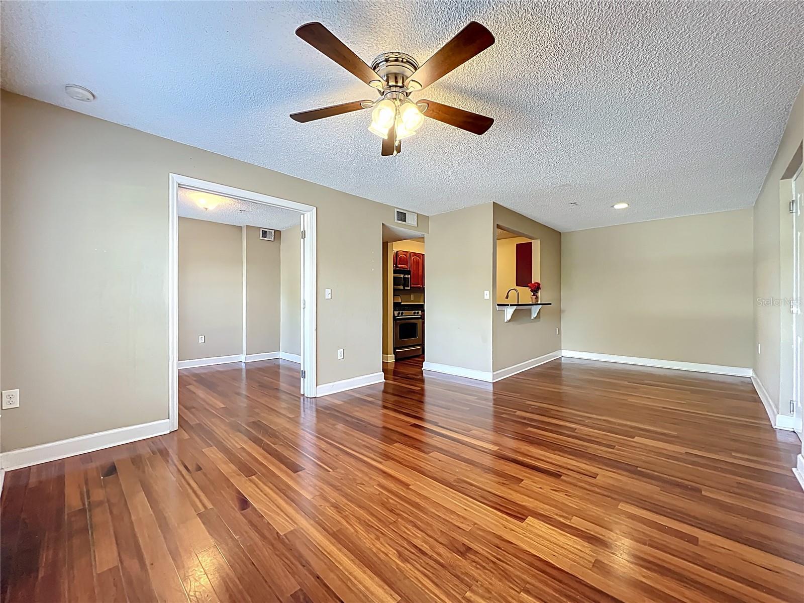 2065 Dixie Belle Dr #2065m Property Photo 11