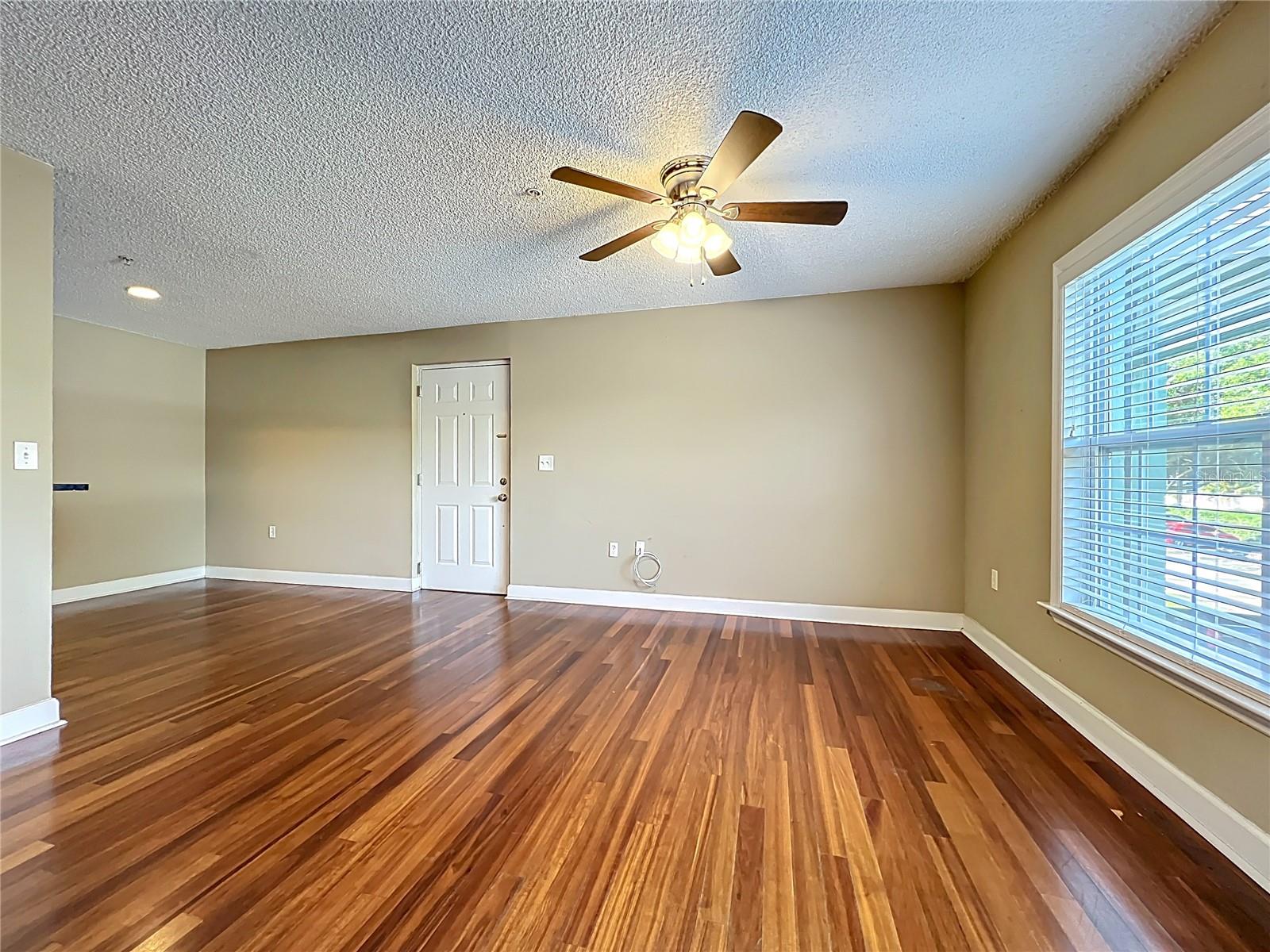 2065 Dixie Belle Dr #2065m Property Photo 12