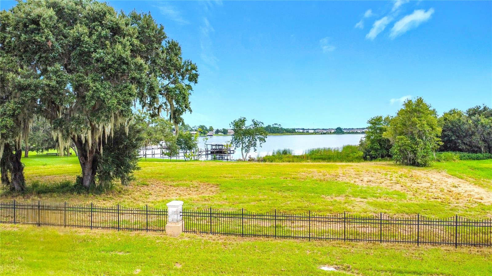 2615 Hickory Tree Rd Property Photo 2