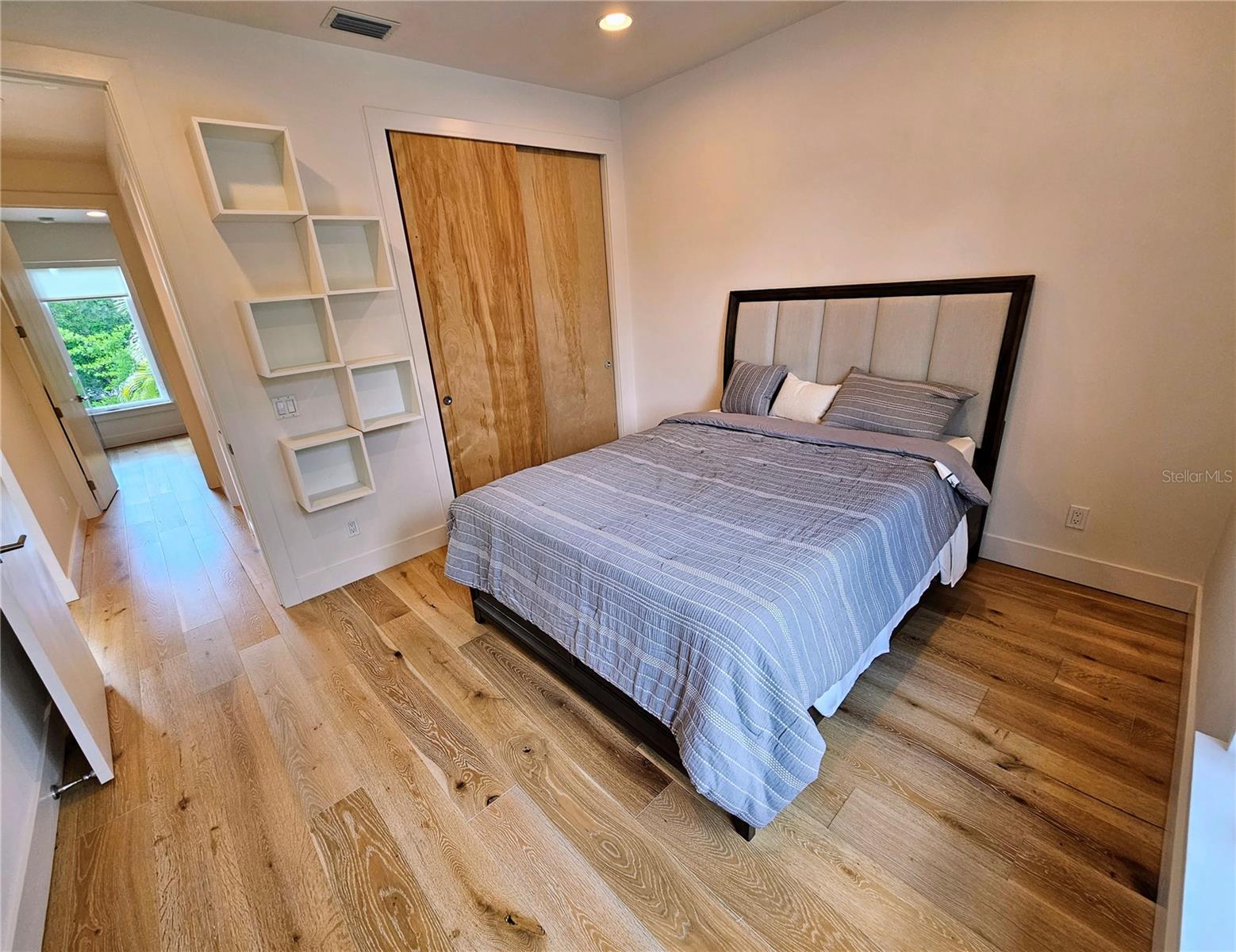 2408 Nassau St Property Photo 32