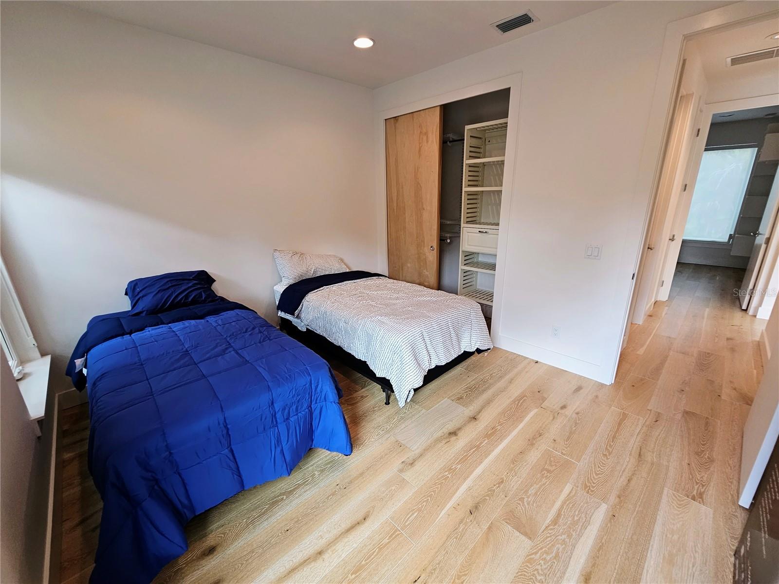 2408 Nassau St Property Photo 36