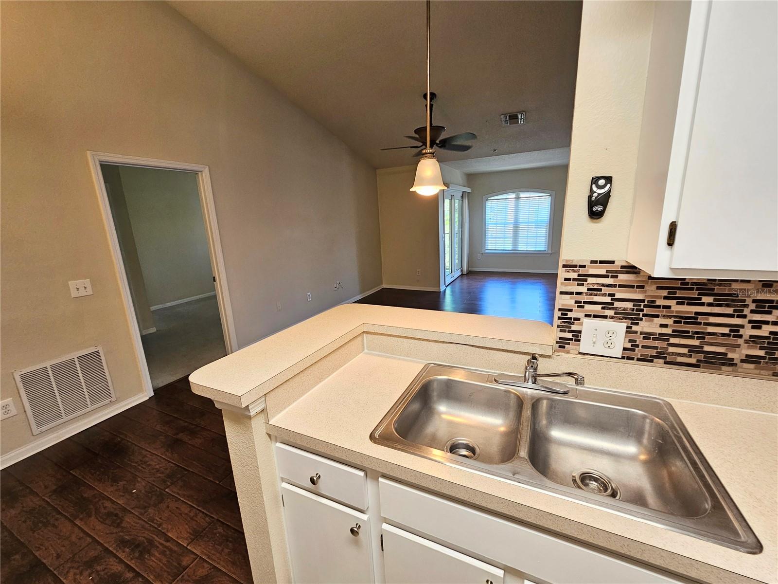 6548 Swissco Dr #628 Property Photo 22