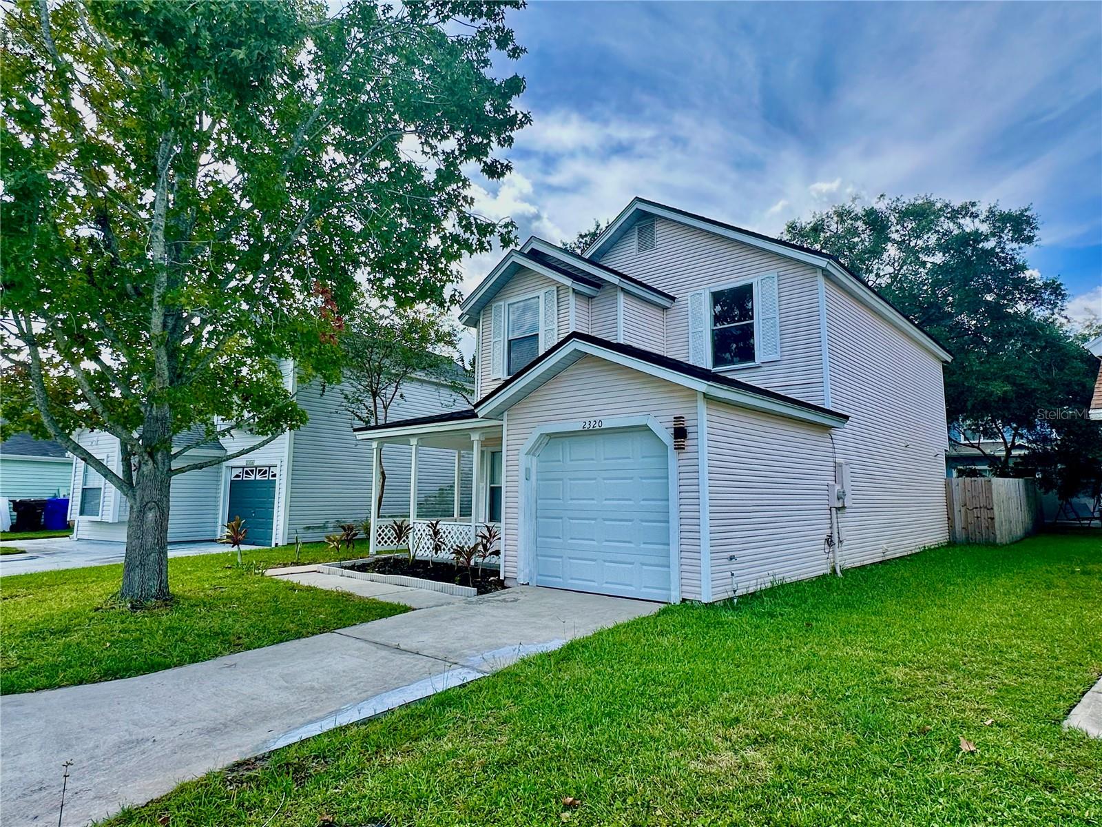 2320 Pebble Brook Rd Property Photo 1