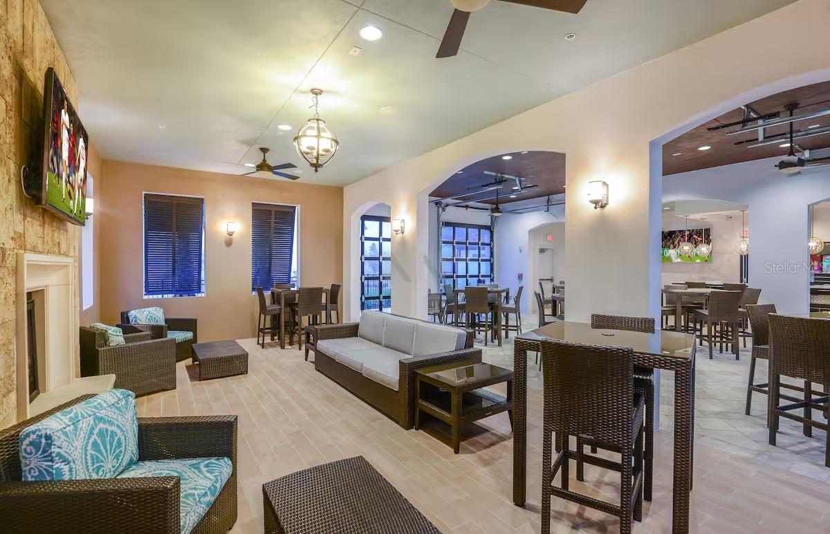 2402 Dubai St Property Photo 42