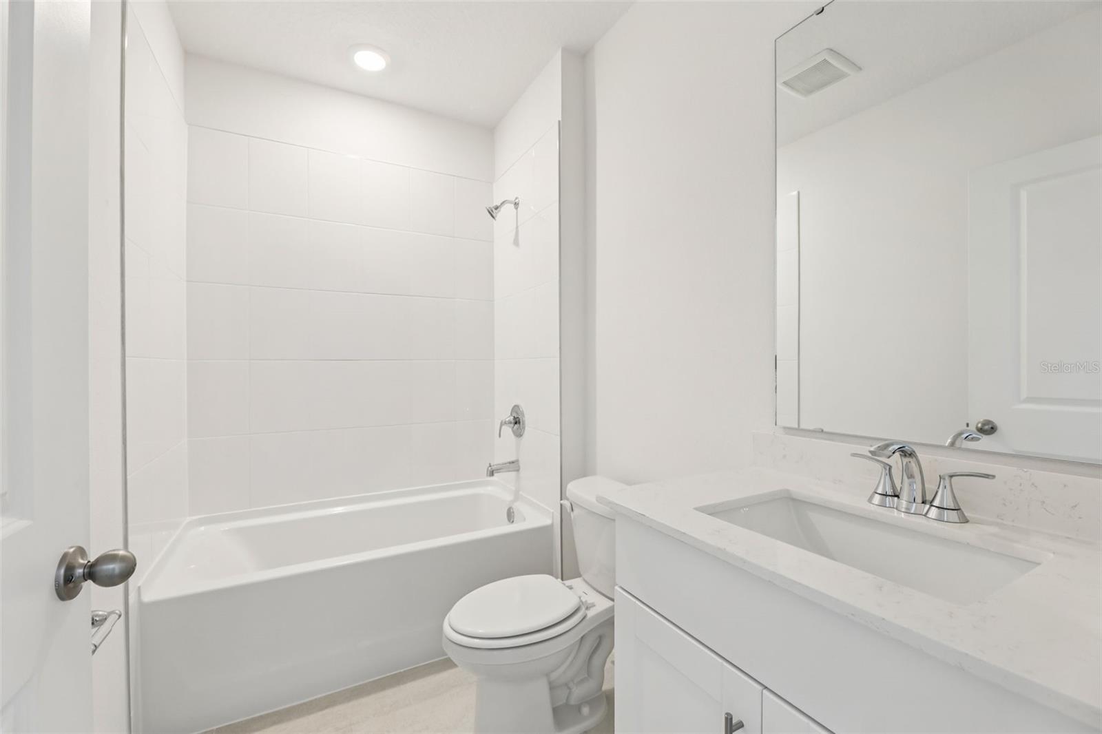 5222 Green Belt Dr Property Photo 15
