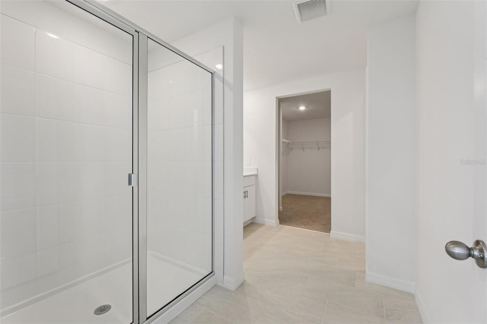5222 Green Belt Dr Property Photo 23